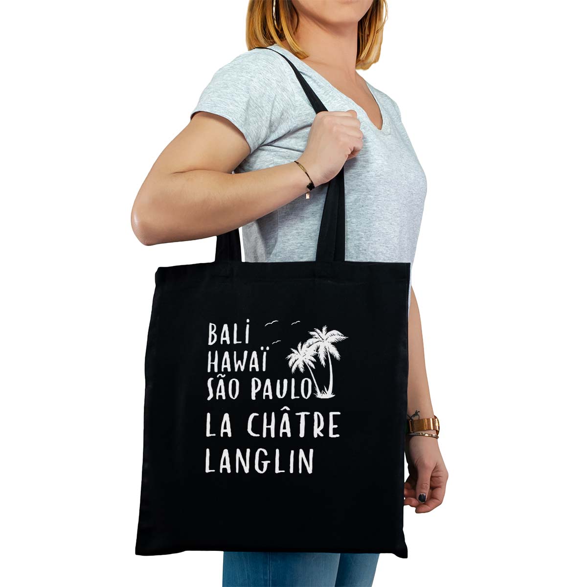 Totebag cabas personnalisé noir pour femme avec le message personnalisé blanc bali hawaï sao-paulo la châtre-langlin