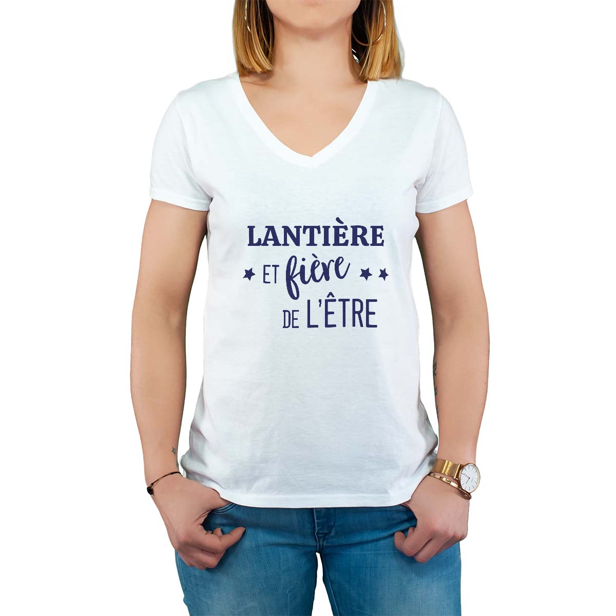 T-Shirt blanc pour femme avec le message personnalisé marine lantière  et fière de l'être