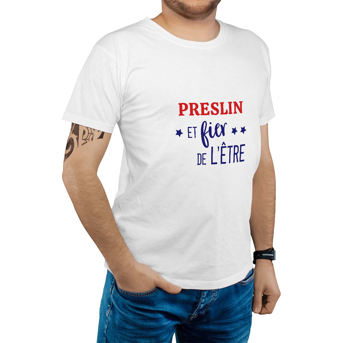 T-Shirt blanc pour homme avec le message personnalisé marine preslin  et fier de l'être