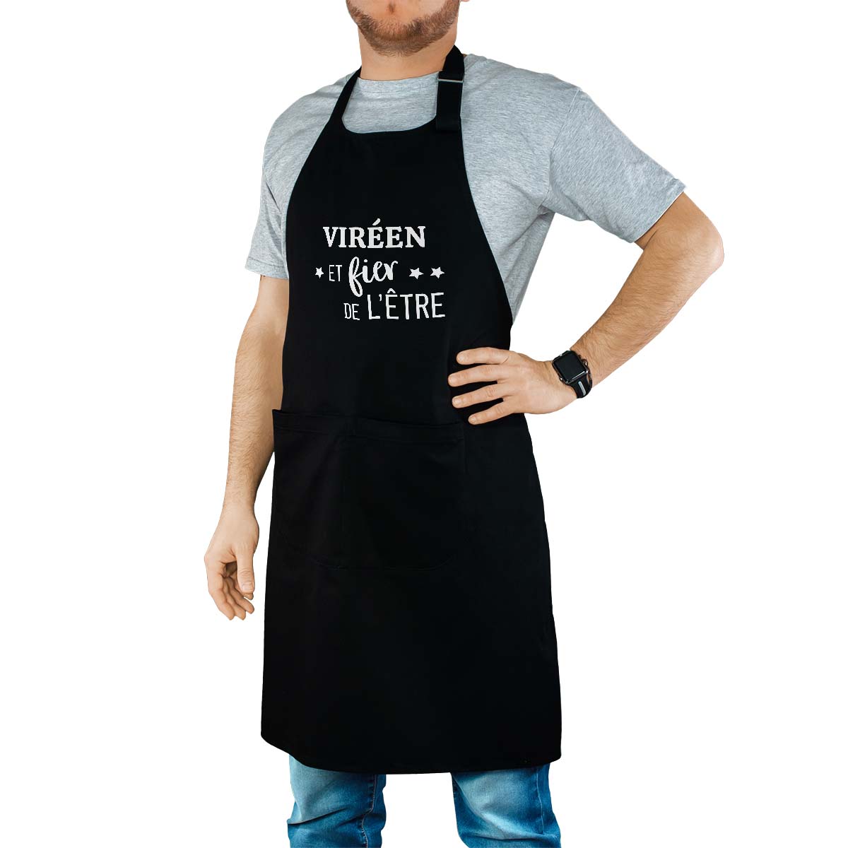 Tablier de cuisine personnalisé noir pour homme avec le message personnalisé blanc viréen  et fier de l'être
