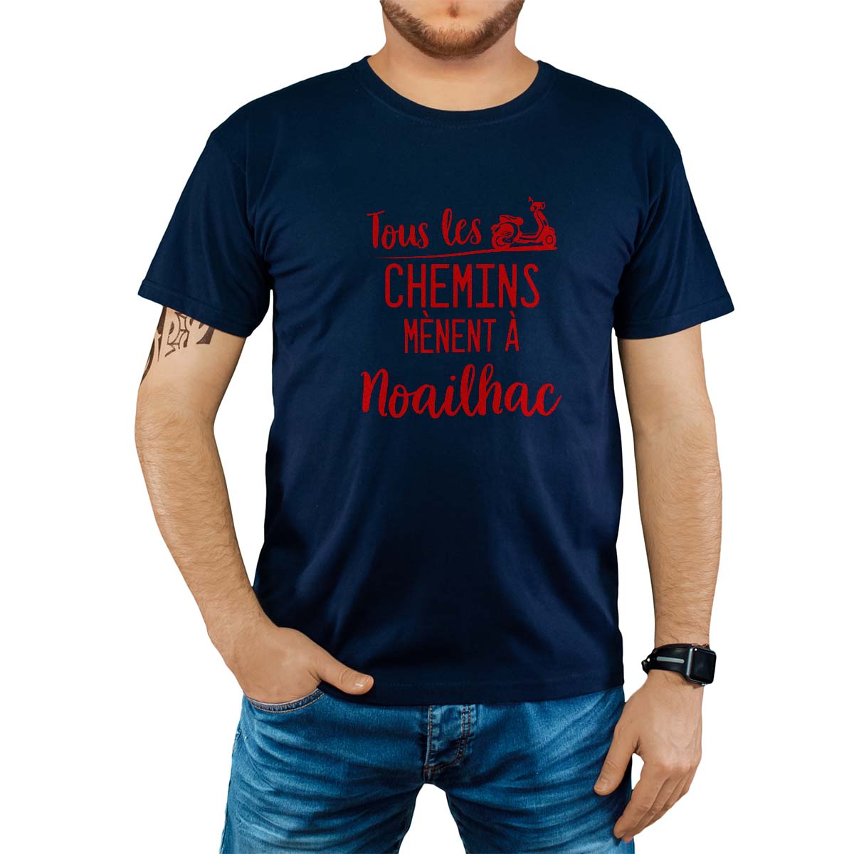 T-Shirt marine pour homme avec le message personnalisé rouge tous les chemins mènent à noailhac
